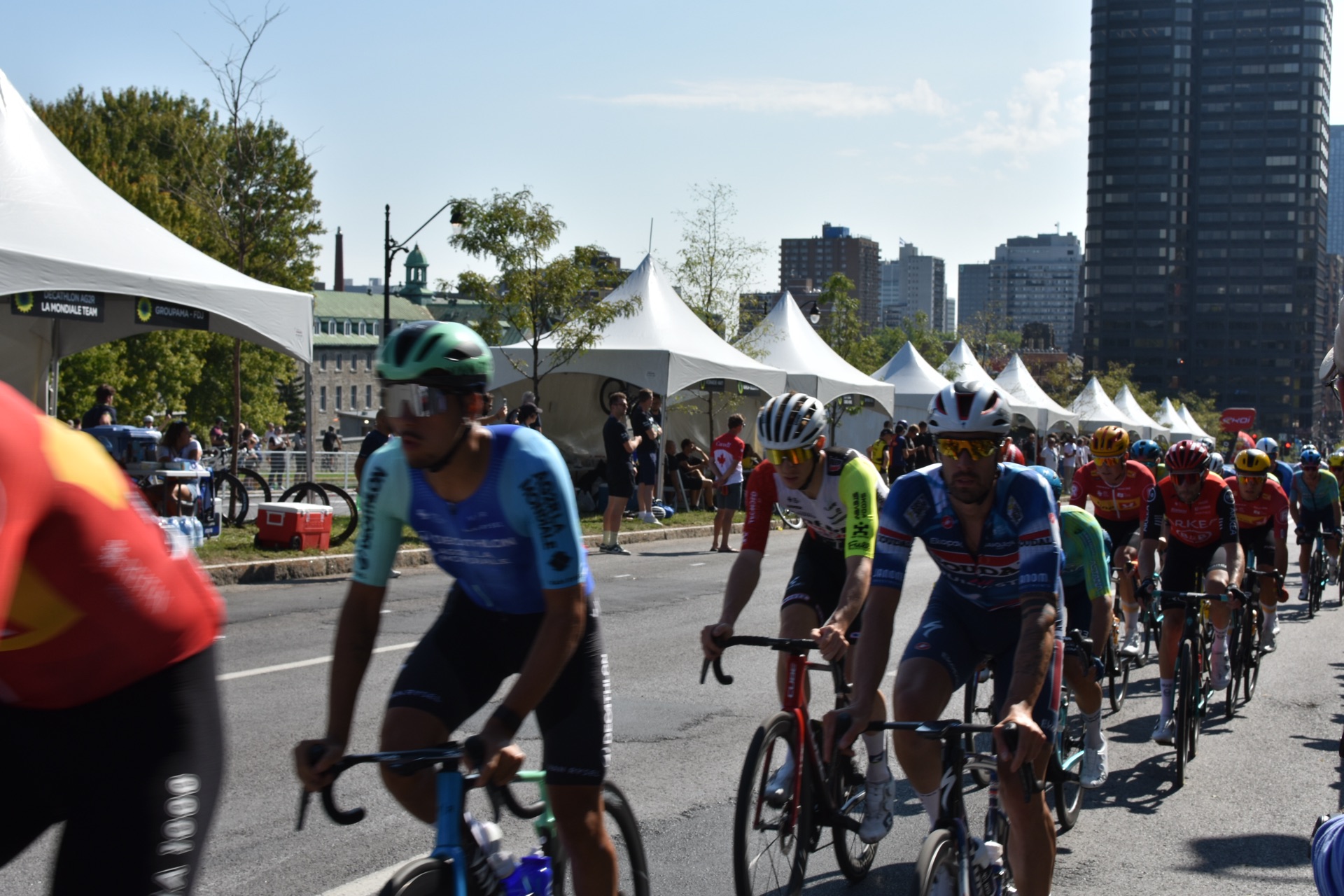 Feed Zone Action